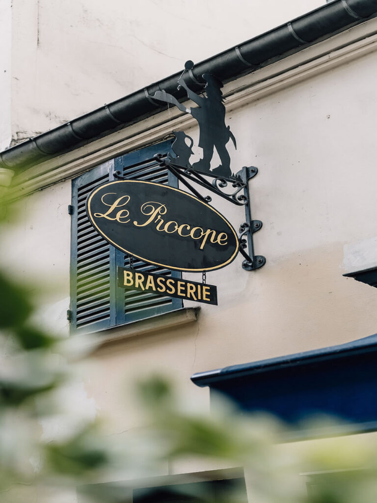 5x Best brasseries and famous cafés in Paris (Left Bank)! - This is Paris