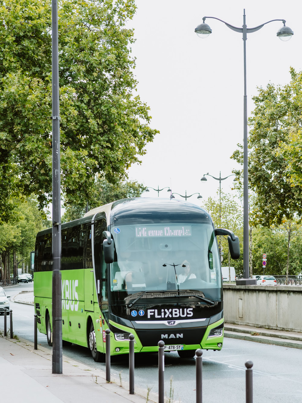 FlixBus Paris: cheap by bus from London, Brussels, Lille, Lyon, etc...