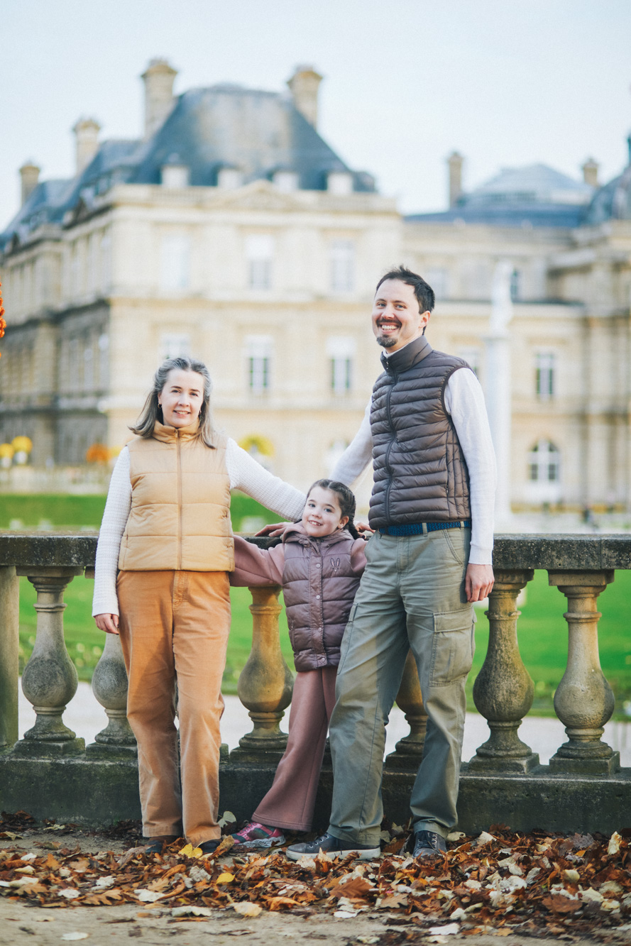 Paris photoshoot by professional photographer